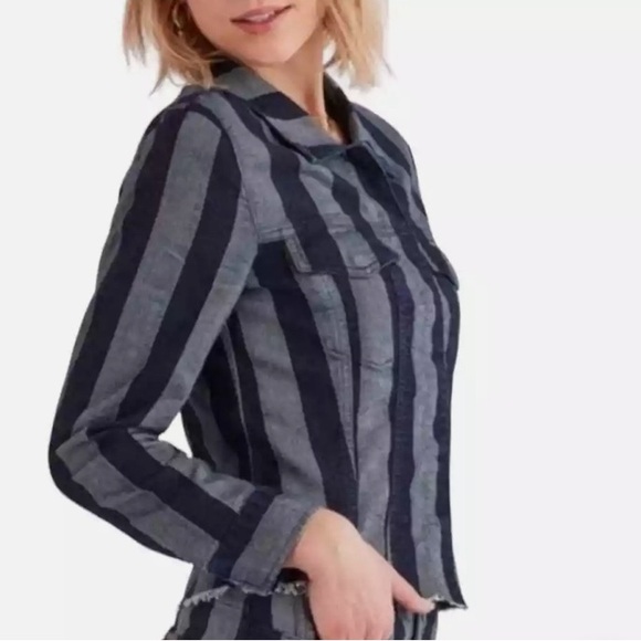 7 For All Mankind x Marques Almeida Cropped Fitted Denim Jacket NWT - Picture 2 of 16